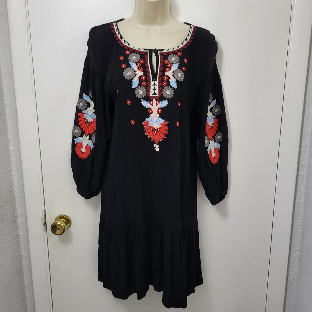Stellah Black Embroidered Dress Small